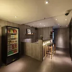 One Forest Youth Hostel - The Bund Branch